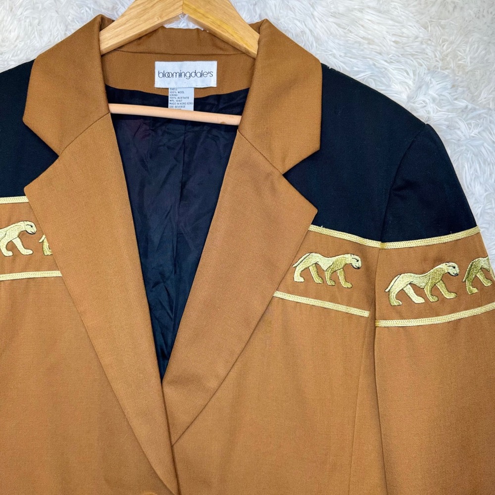 Vintage Bloomingdale's Wool Blazer Tan‎ Black Colorblock Gold Panther Embroidery
